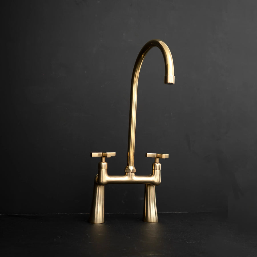 Unlacquered brass Verve bridge kitchen faucet – modern lines, front view