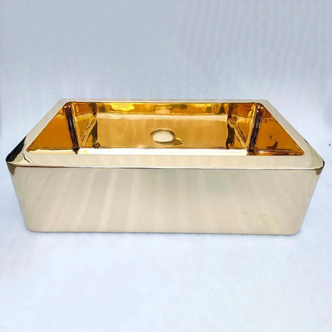 Unlacquered brass farmhouse apron-front kitchen sink – front view
